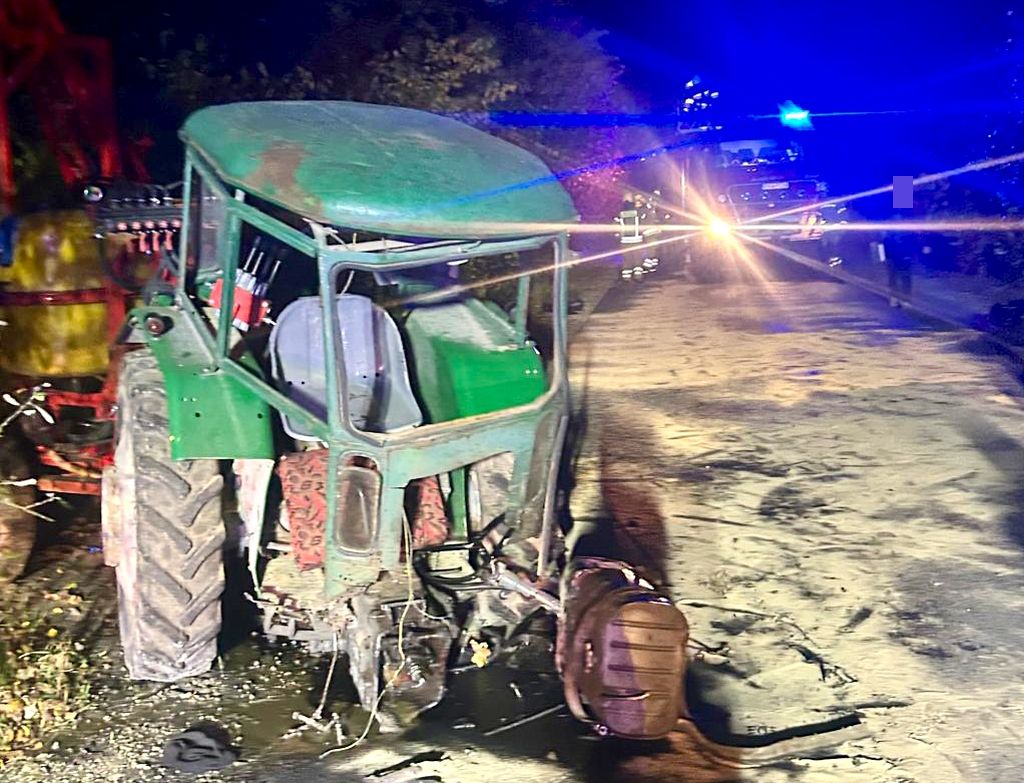 zderzenie, ciągnik, ciężarówka, pijany traktorzysta
