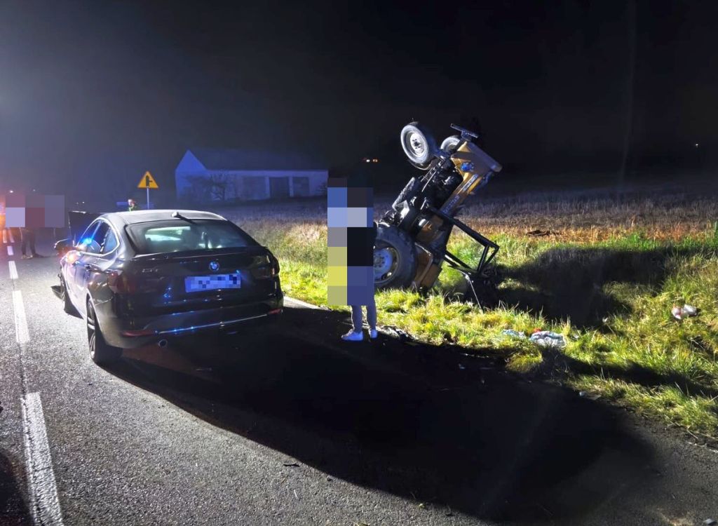 zderzenie, auto, ciągnik, ranny traktorzysta