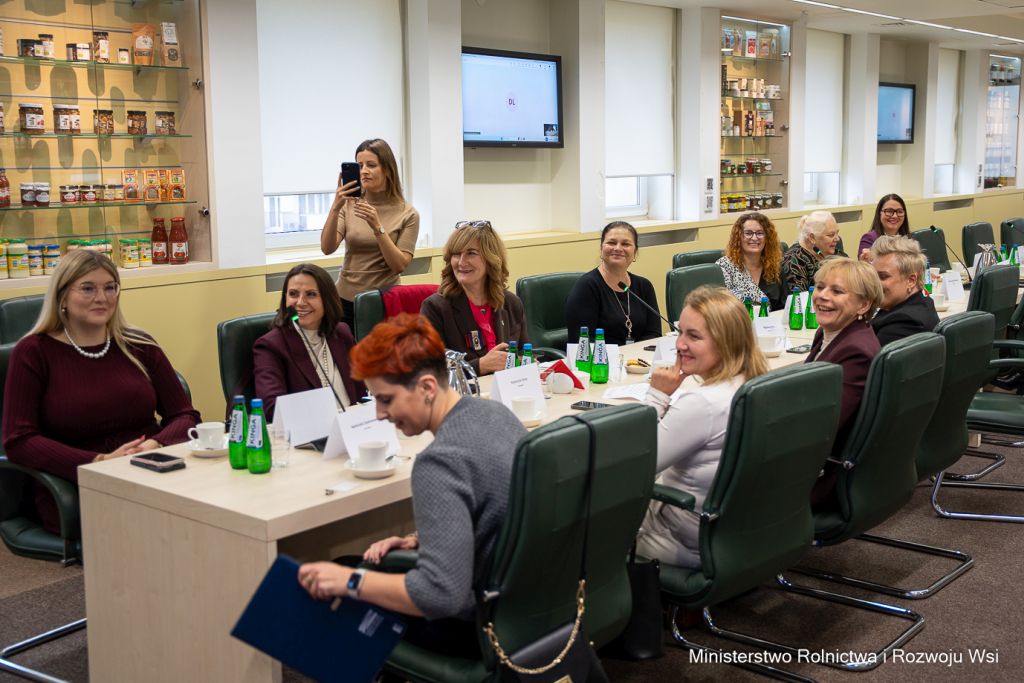 wiceminister rolnictwa, nowak, koła gospodyń wiejskich, kgw