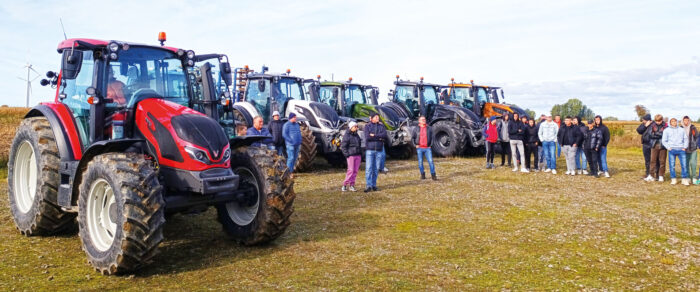 ciągnik, traktor, Valtra