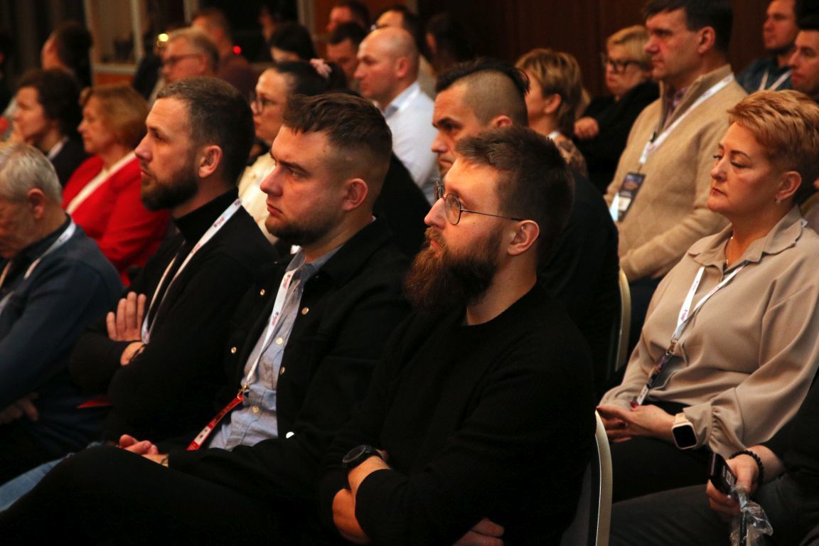 Akademia Produkcji Prosiąt z Wipaszem, Wipasz, maciory, lochy, prosięta, żywienie prosiąt, błonnik, włókno, hodowcy